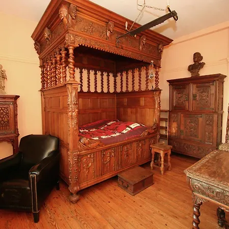 Near Castle Tatil Evi Bouillon