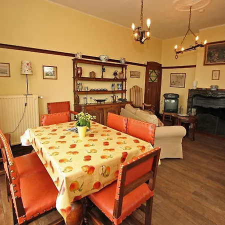 Near Castle Tatil Evi Bouillon